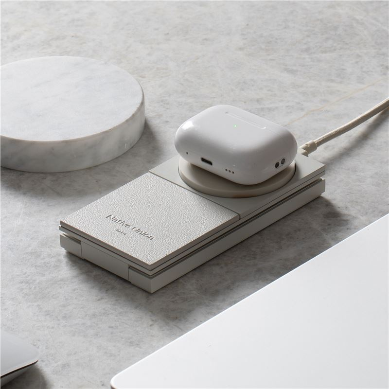 Native Union Rise 3-in-1 Qi2 wireless charger, sandstone