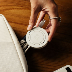 Native Union Snapstand Qi2 wireless charger, sandstone