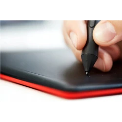 One by Wacom M tablet graficzny piórkowy CTL-672N zestaw z rysikiem LP-190K