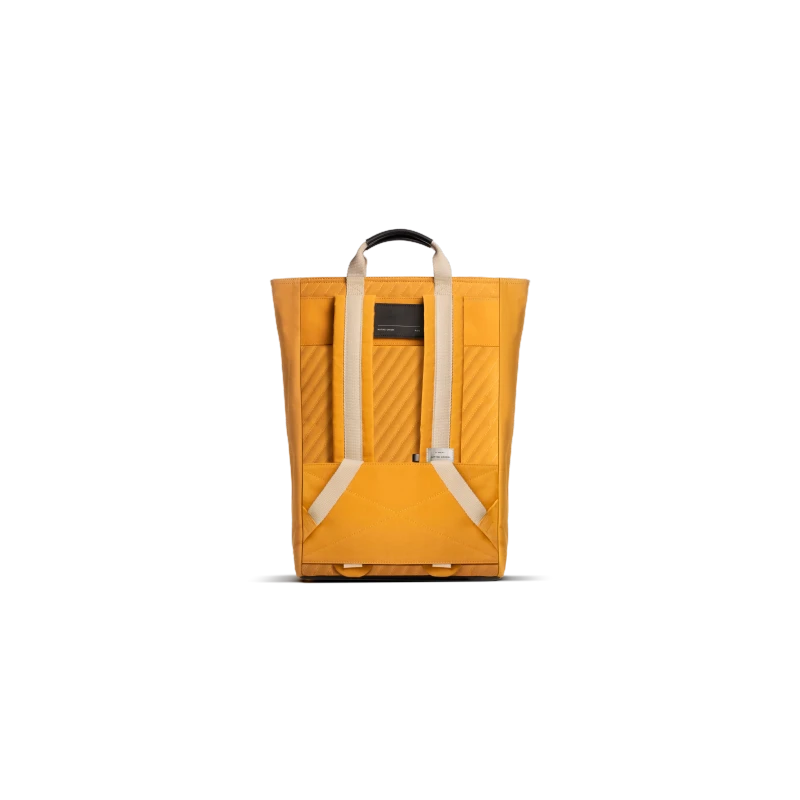 Native Union W.F.A Backpack - plecak z kieszenią na laptop 16", 20 L (kraft)