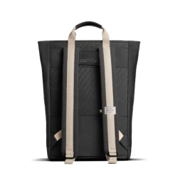 Native Union W.F.A Backpack - plecak z kieszenią na laptop 16", 20 L (black)