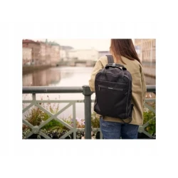 Golla Backpack Orion wygodny plecak z kieszenią na MacBook 16" (black)