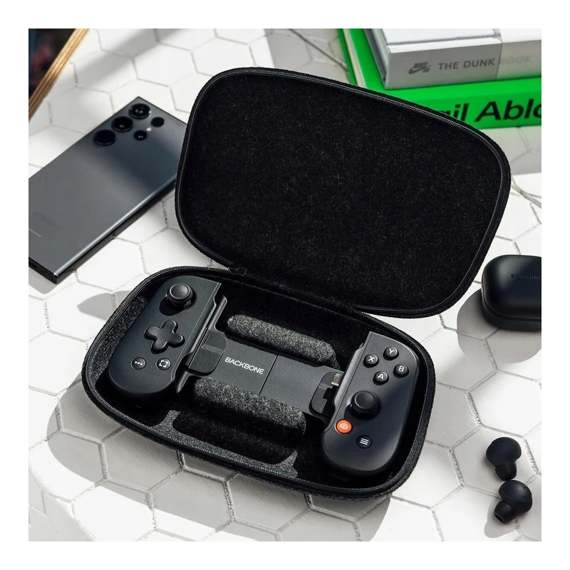 Backbone One Carry Case - etui ochronne na Backbone One (black)