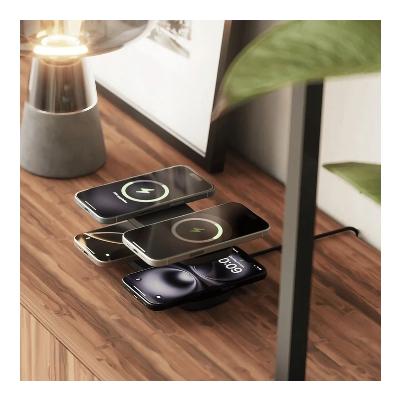 ZENS Quattro Wireless Charger Pro 4 - ładowarka bezprzewodowa Qi2 do czterech urządzeń (4x15W) kompatybilna z MagSafe (black)